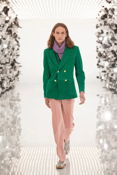 Look 37